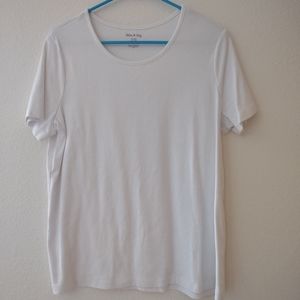 White tee size XL from White Stag
